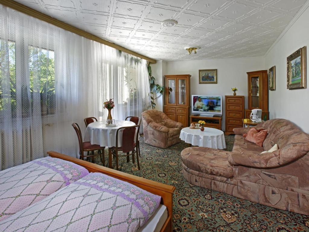 Pension Villa Hany Marianske Lazne Quarto foto