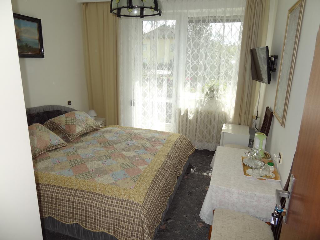 Pension Villa Hany Marianske Lazne Quarto foto